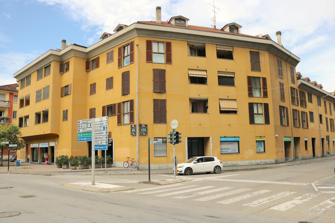 Lovely Apartment Near Canal - Via Foscolo Corsico Kültér fotó